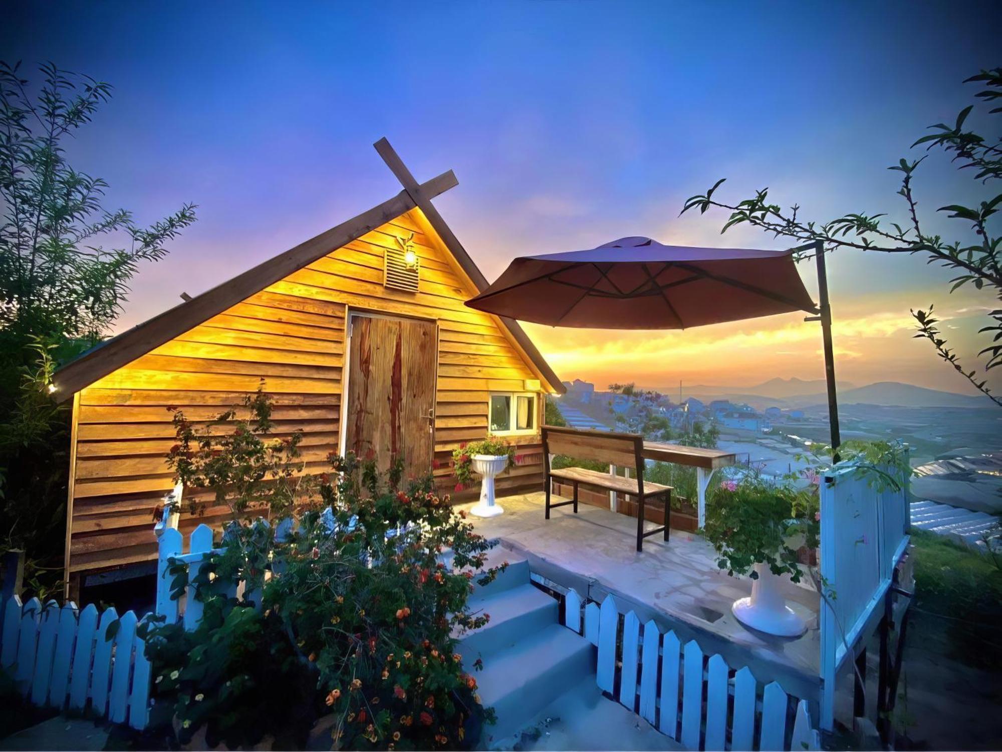 Iza Homestay Trai Mat Exterior photo