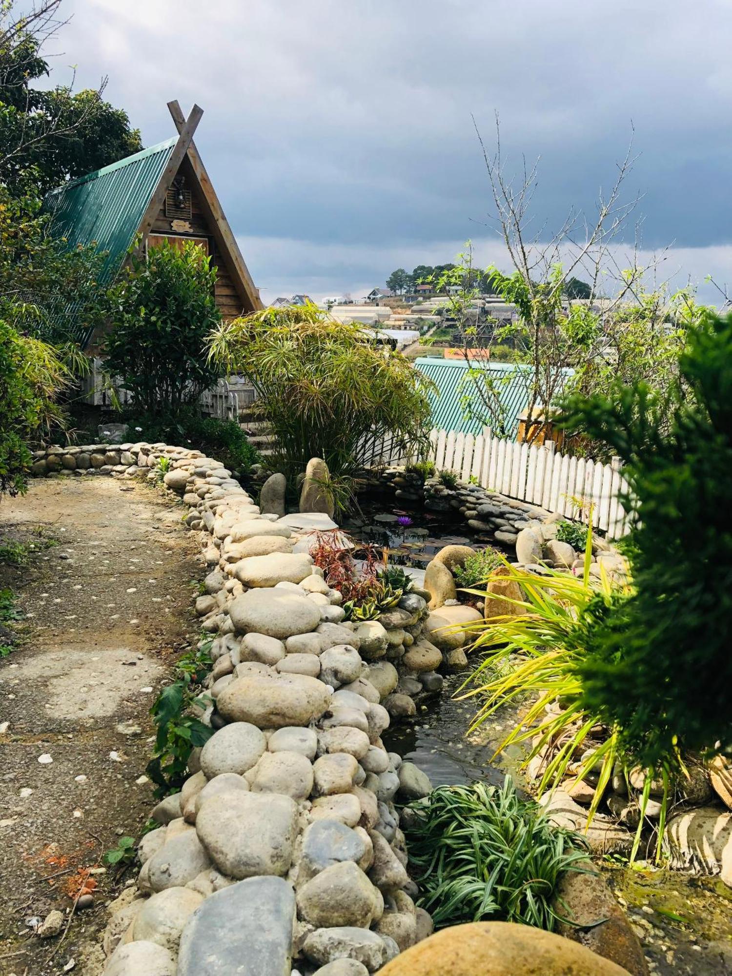 Iza Homestay Trai Mat Exterior photo